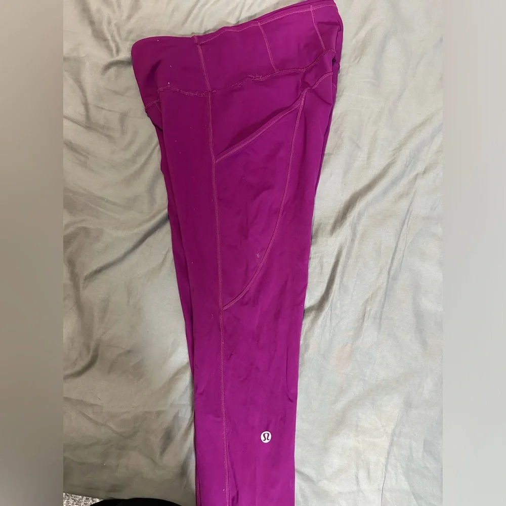 Lululemon fast and free high rise leggings 25” rough hem - Picture 4 of 4